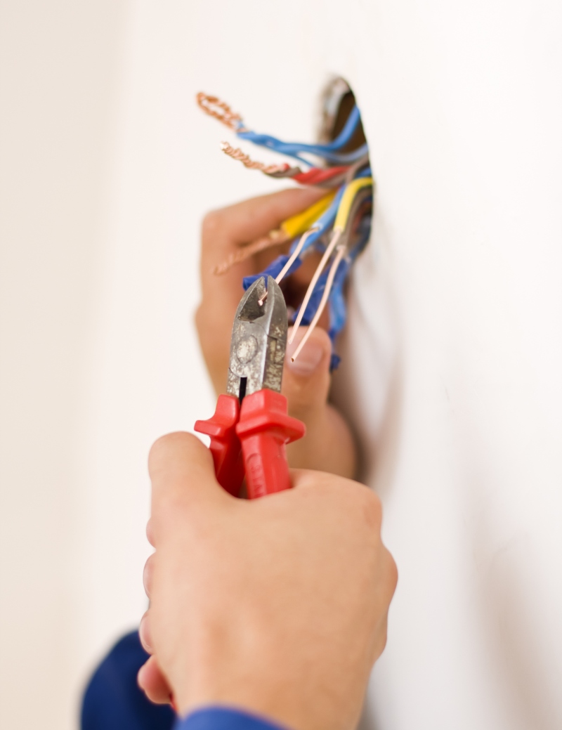 Electricians Hounslow West, Hounslow Heath, Cranford, TW4