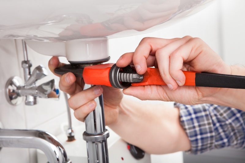Emergency Plumber Hounslow West, Hounslow Heath, Cranford, TW4